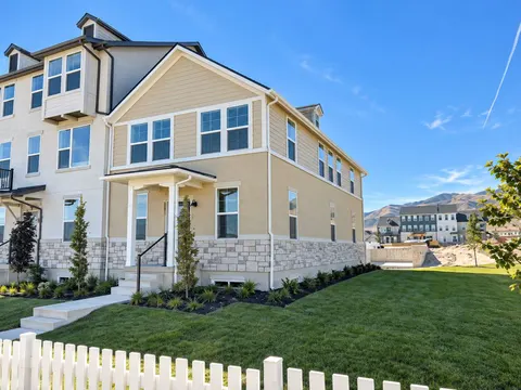 Builder-provided image for 931 W Havorsen Pkwy #225