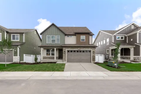 Builder-provided image for Mountain Ridge 2704
