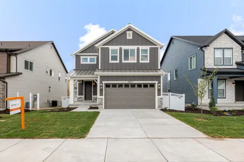 Builder-provided image for Mountain Ridge 2705