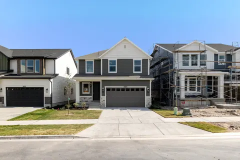 Builder-provided image for River Point 469