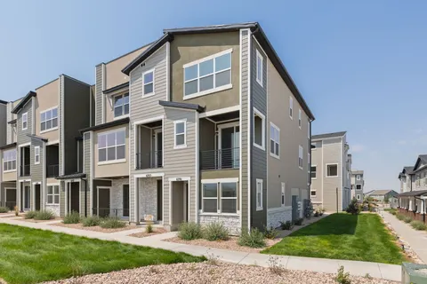 Builder image for Holland End plan, lot 280 in Joshua Tree Townhomes
